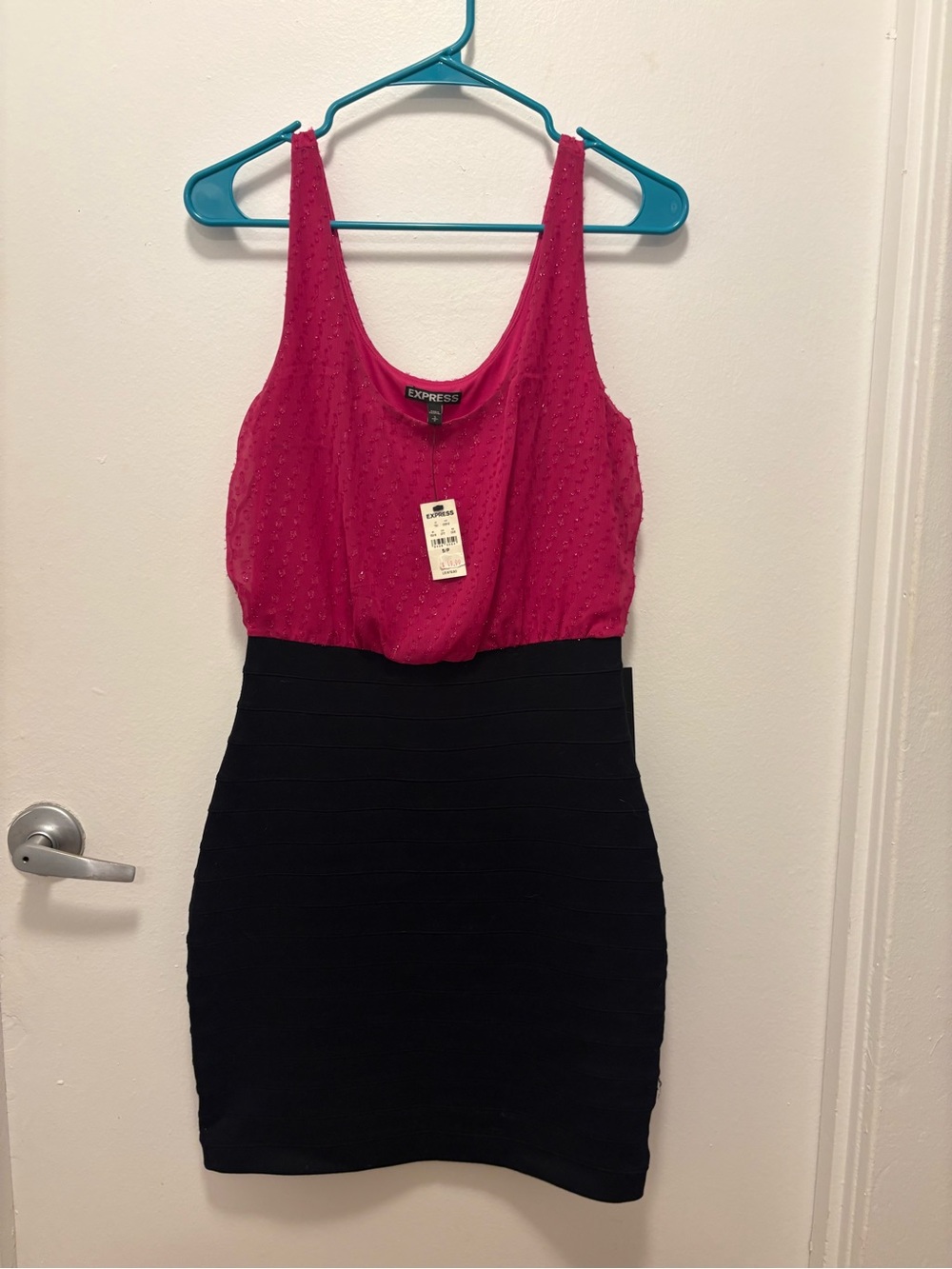 Express Fuchsia Textured Sleeveless Dress